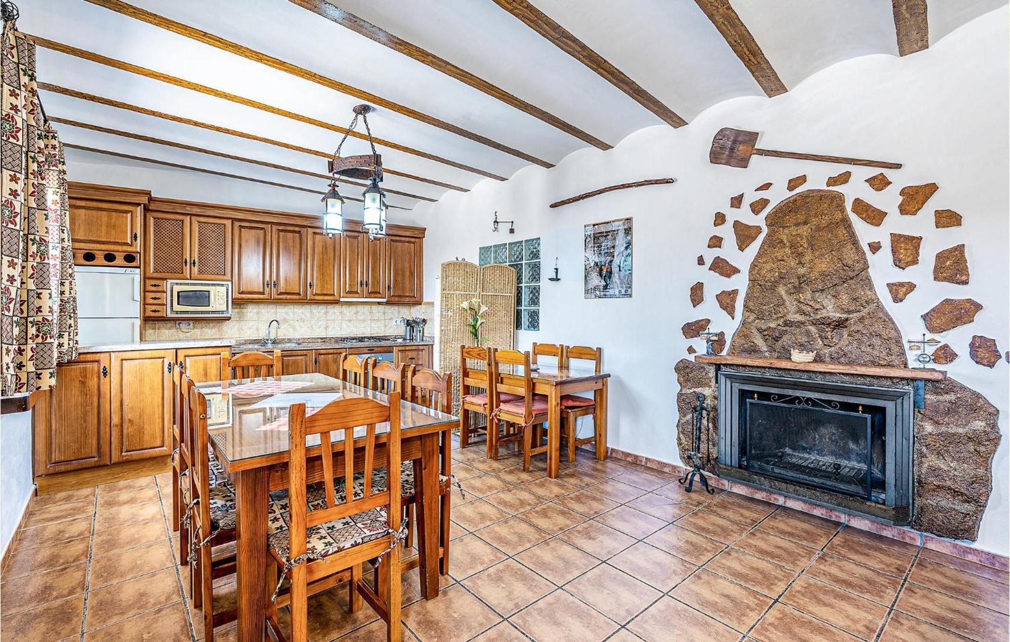 Beautiful Home In Cuevas Del Campo Kültér fotó
